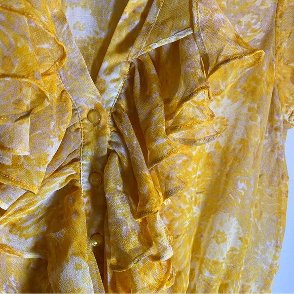 B. Tru Women MEDIUM Blouse Top Sheer See Through Floral Button Adult Fashion Fun - Picture 3 of 8